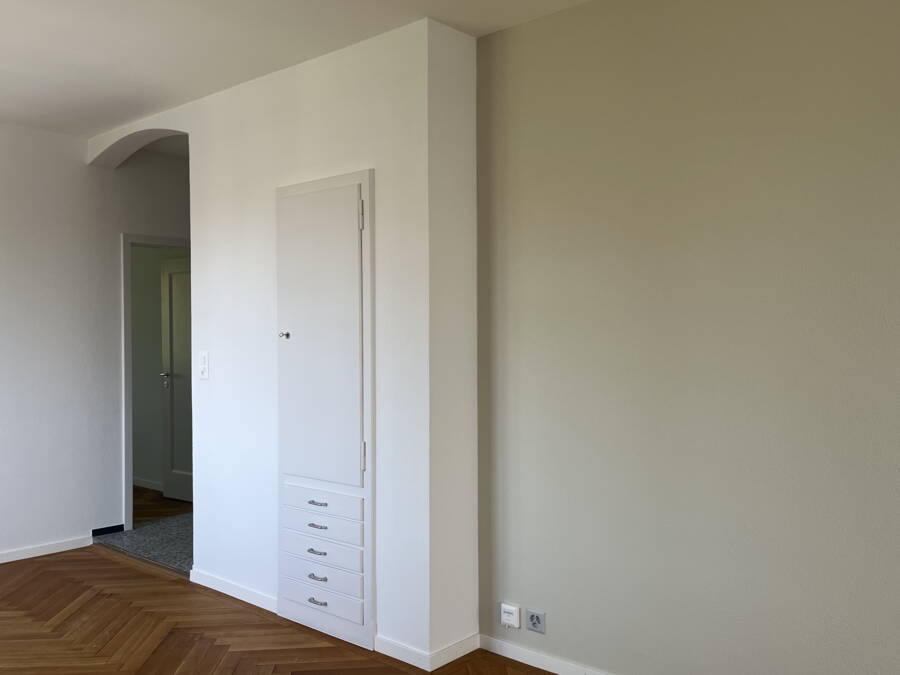 img_8653.jpg Feng Shui-Farbkonzept in Schlafzimmer. Blau entspannt und inspiriert.